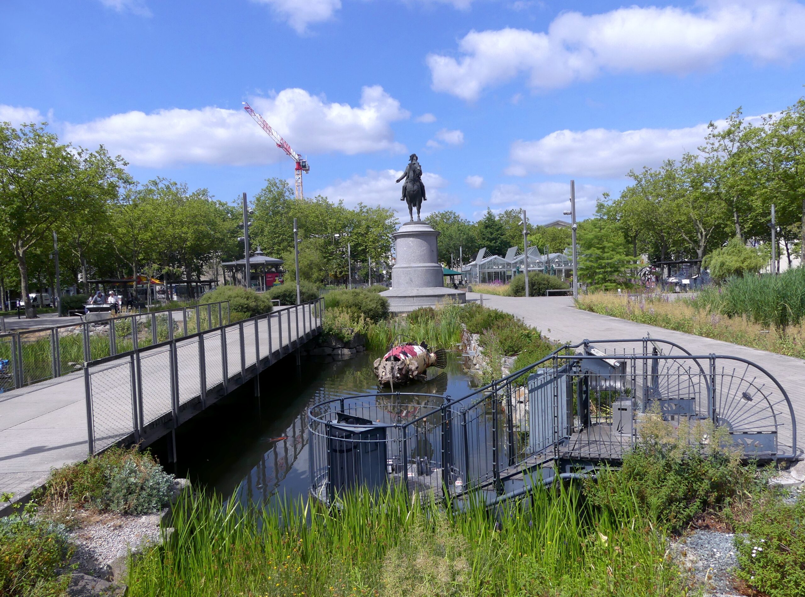 Place napoléon à la roche sur yon au matin (juin 2023) 1